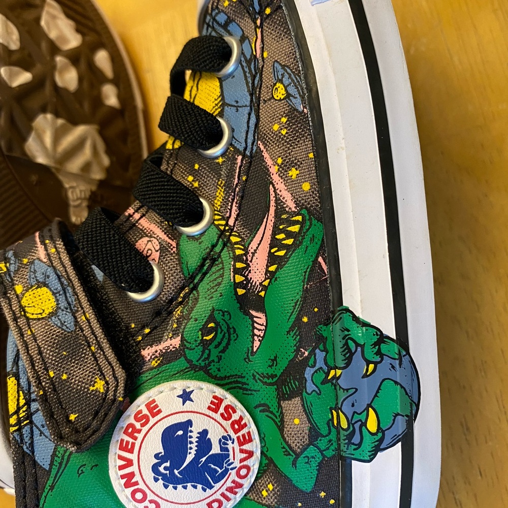 Space Dinosaur Converse Toddler High Top size 7